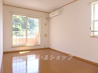 居室・リビング　エアコン付き