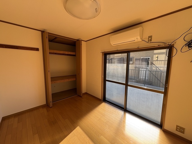 居室・リビング　洋室６畳