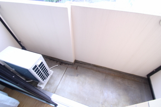 バルコニー　※別号室の写真です。