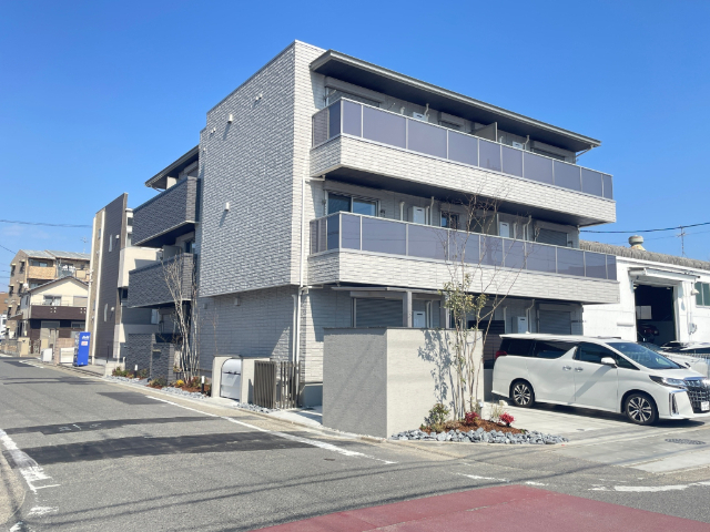 建物外観　積水ハウスのシャーメゾン賃貸です。