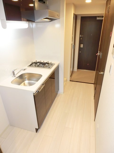 キッチン　同物件別号室の写真です。