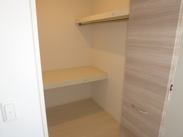 収納　ウォークインクローゼット