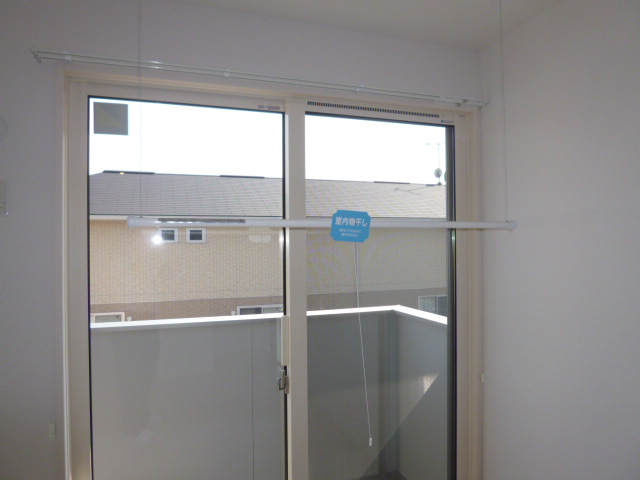 その他設備　室内物干し