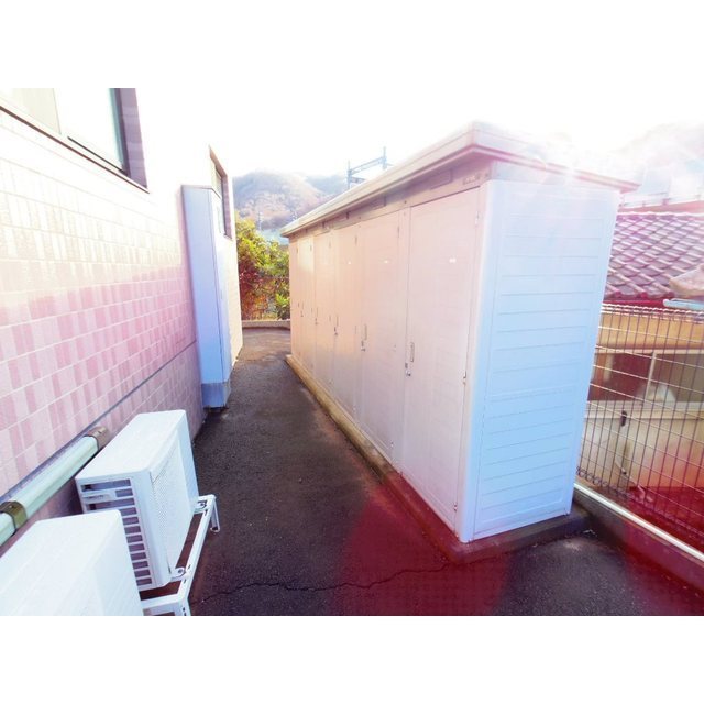 収納　室外物置