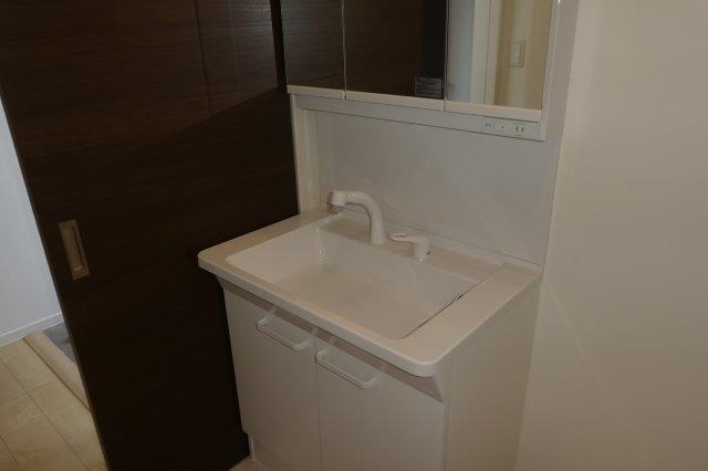 洗面設備　シャンプードレッサー