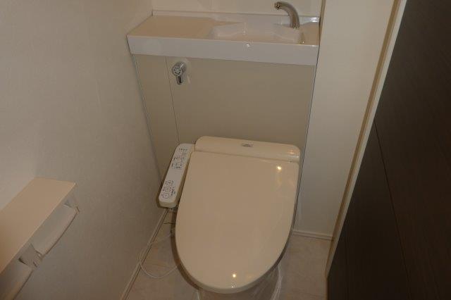 トイレ　ウォシュレット