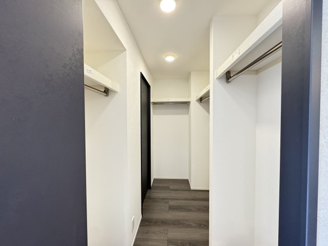 洗面設備　同社施工の同型モデルになります。