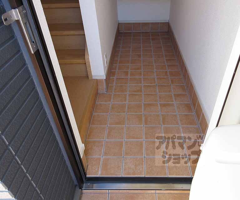 玄関　広々玄関です