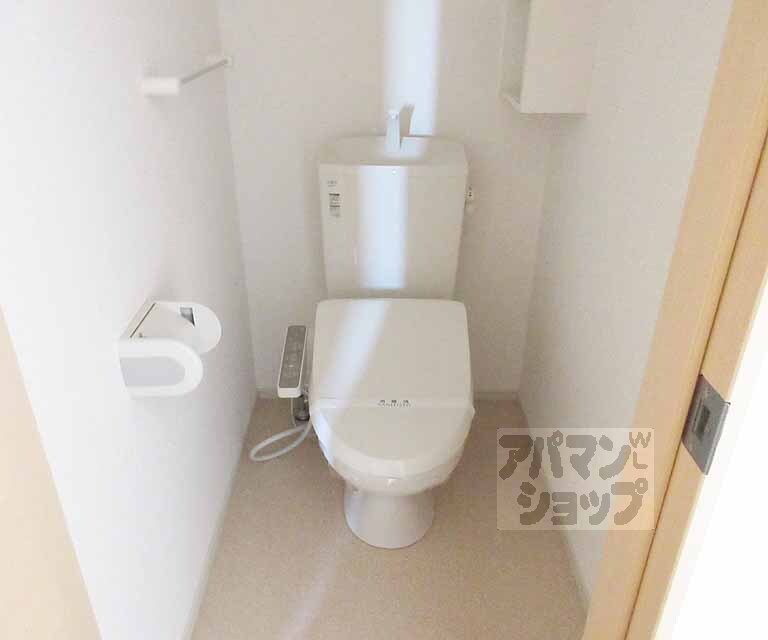 トイレ　清潔感のあるトイレです