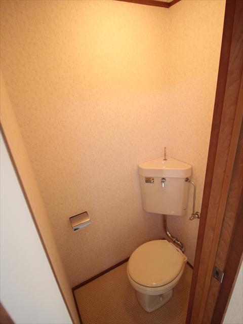 トイレ　松山市小坂　イレブンハイツ　トイレ