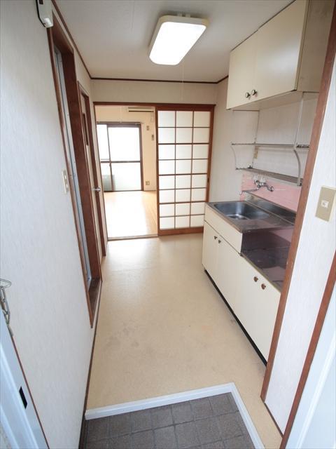 玄関　松山市小坂　イレブンハイツ　玄関