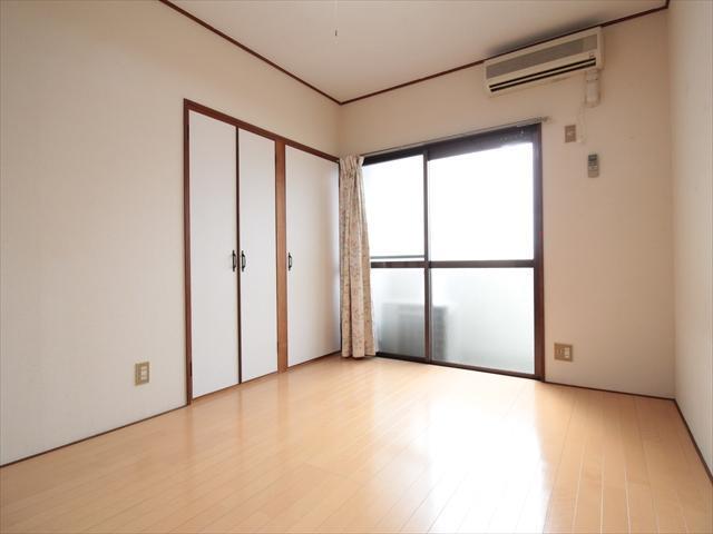 居室・リビング　松山市小坂　イレブンハイツ　リビング