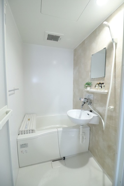 バス・シャワールーム　ユニットバス交換済☆