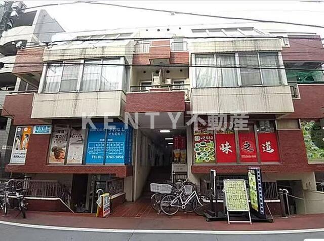 建物外観　外観は落ち着いています