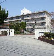 中学校　高砂市立荒井中学校（中学校）まで564m