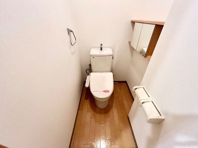 トイレ　シャワー付トイレ