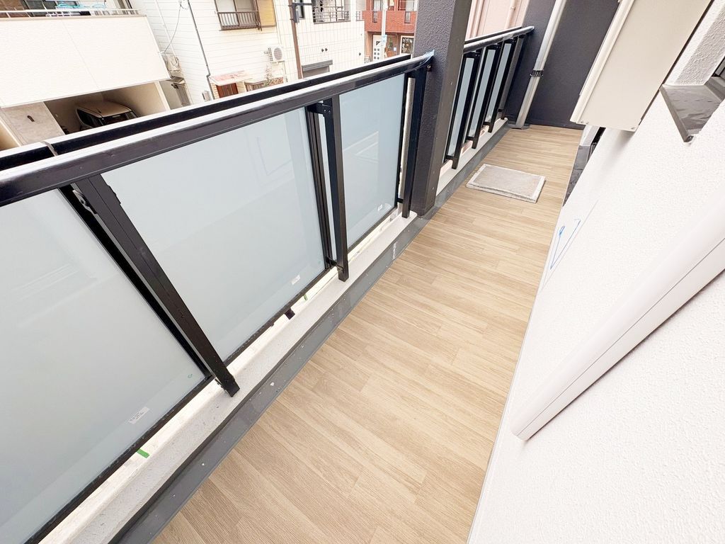 バルコニー　バルコニー