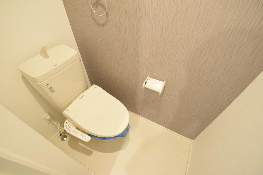 トイレ　シャワー付トイレ