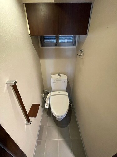 トイレ　トイレ　内装前