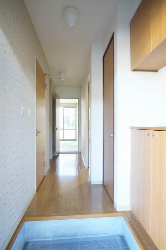 玄関　図面と現状に相違がある場合には現状を優先