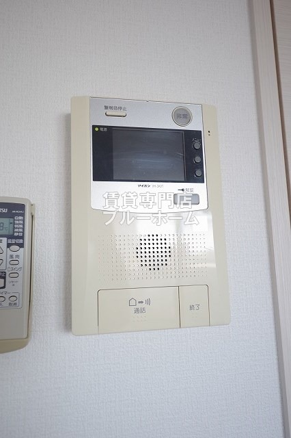 セキュリティ　モニター付きインターホン！