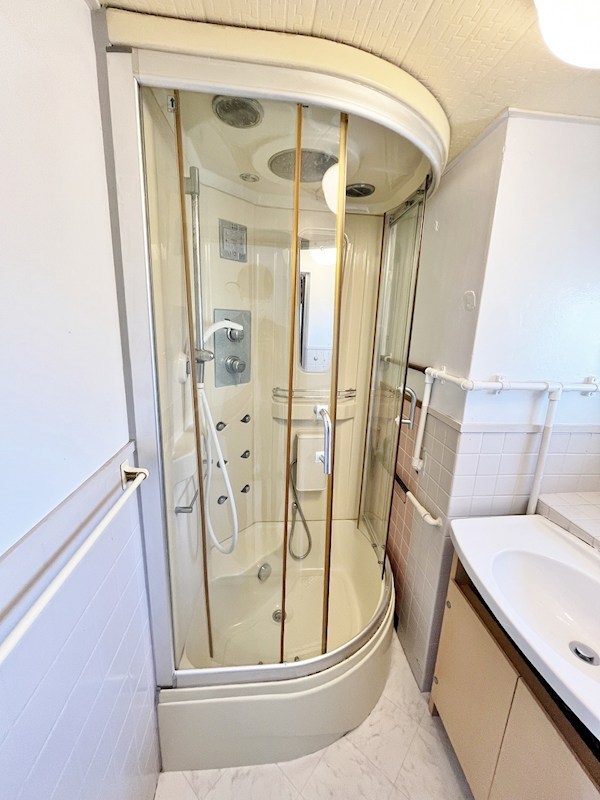 バス・シャワールーム　★シャワールーム★