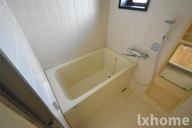 バス・シャワールーム　お風呂で日々の疲れを落としましょう