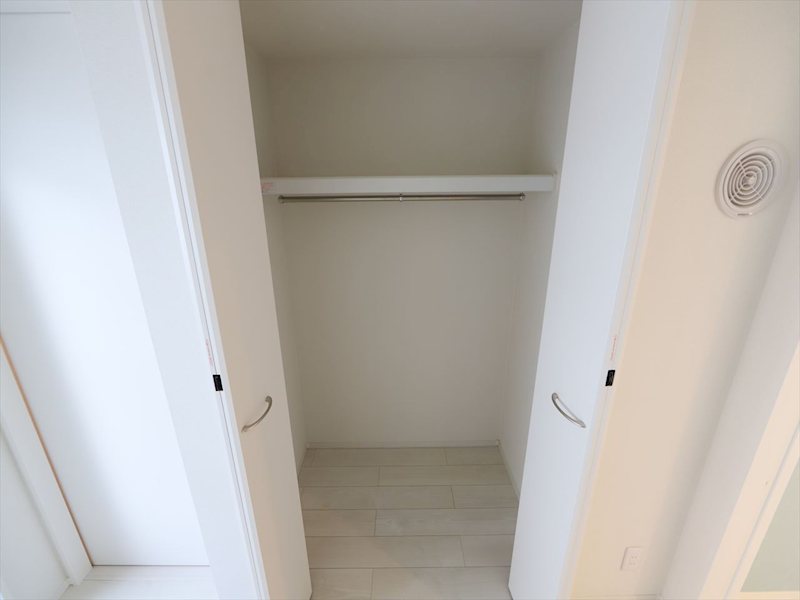 収納　クローゼット（収納充実してます）