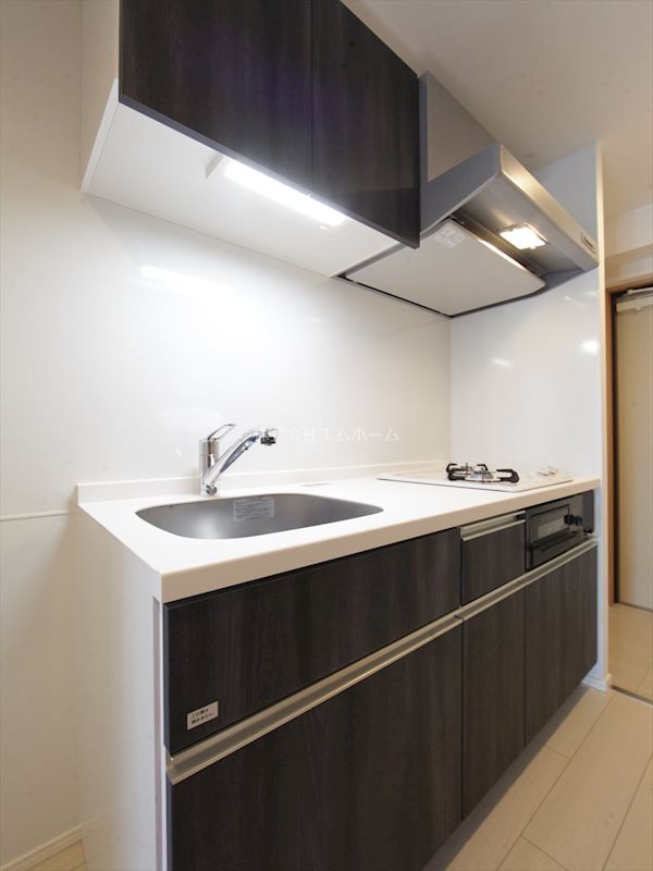 キッチン　システムキッチン（ガス2口グリル付）