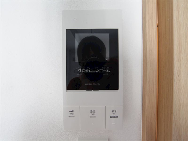 セキュリティ　TVモニター付インターホン