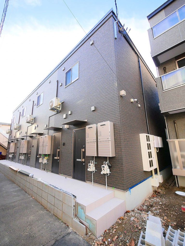 エントランス　外観