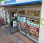コンビニ　ファミリーマート 東中野駅西口店（コンビニ）まで551m