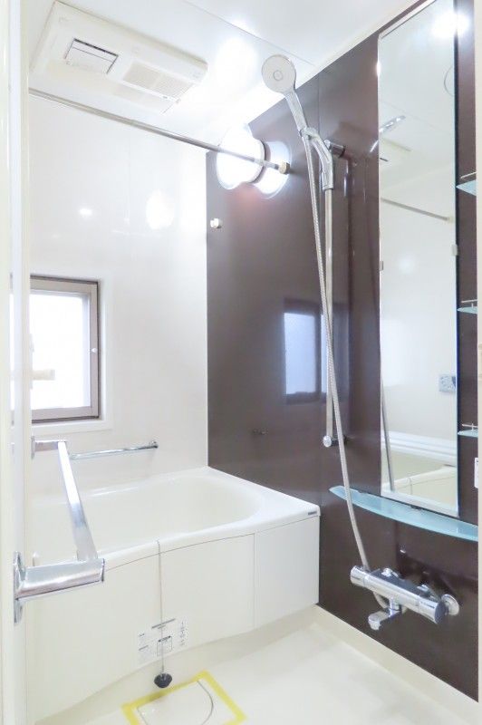 バス・シャワールーム　きれいなお風呂です