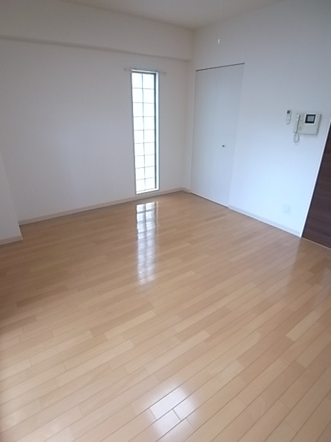 その他部屋・スペース　明るい洋室