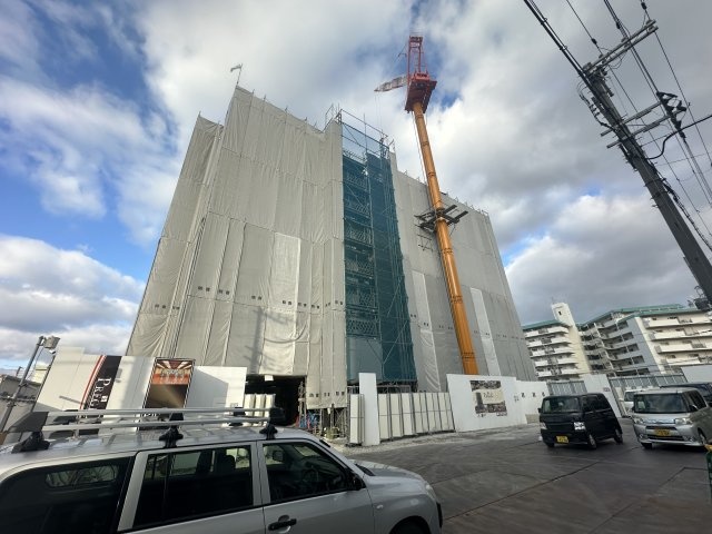 建物外観　建設中