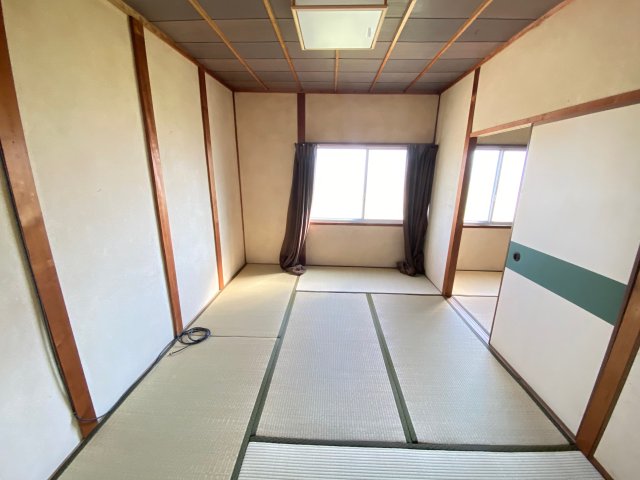 居室・リビング　4.5畳（リフォーム前・イメージ）