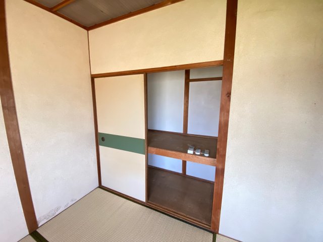 収納　リフォーム前（イメージ）