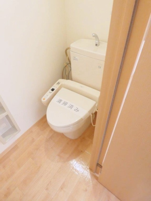 トイレ　図面と現状に相違がある場合には現状を優先