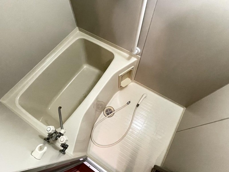 バス・シャワールーム　浴室