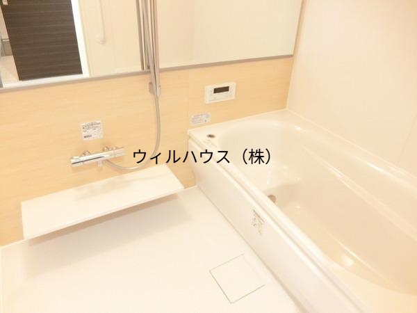 バス・シャワールーム　同施工会社イメージ。