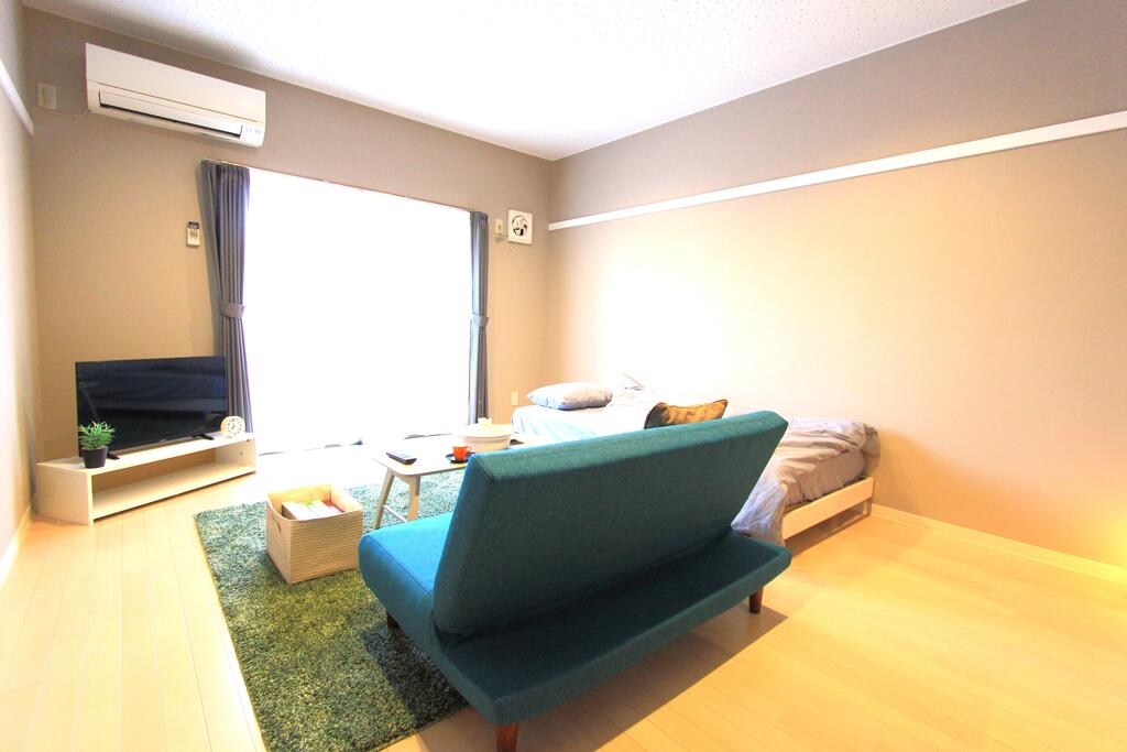 居室・リビング　居室は広々約10帖のお部屋です♪♪