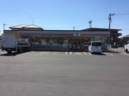 コンビニ　セブンイレブン 島田六合店（コンビニ）まで369m