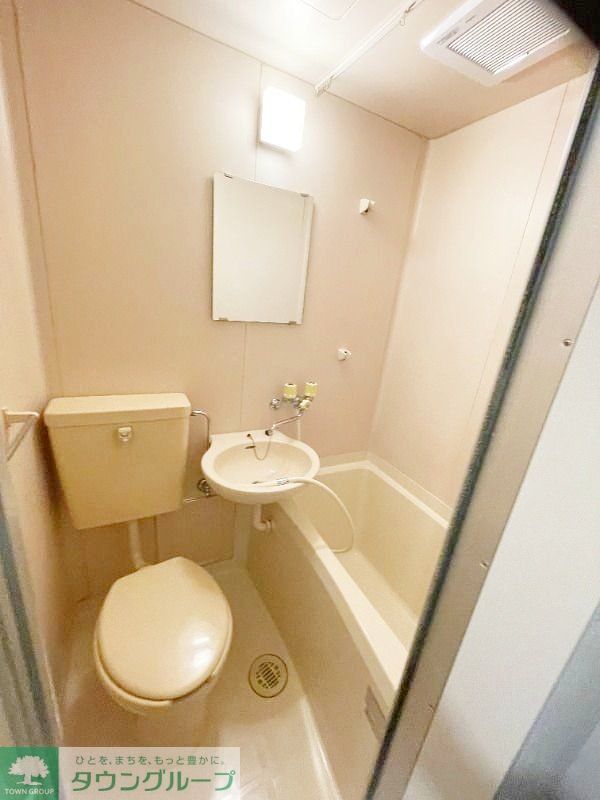 バス・シャワールーム