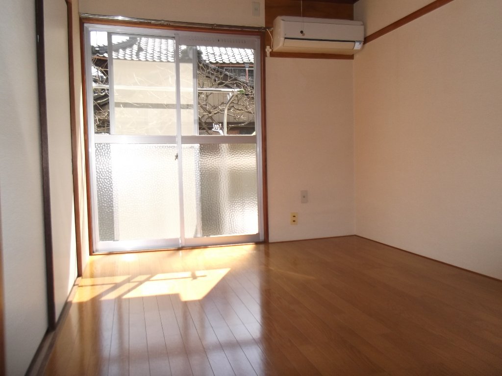 居室・リビング　洋室