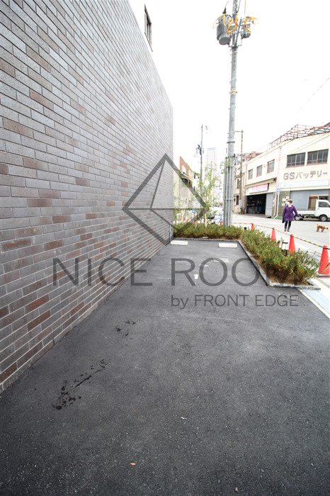 駐車場　セオリー梅田ドムス　駐車場