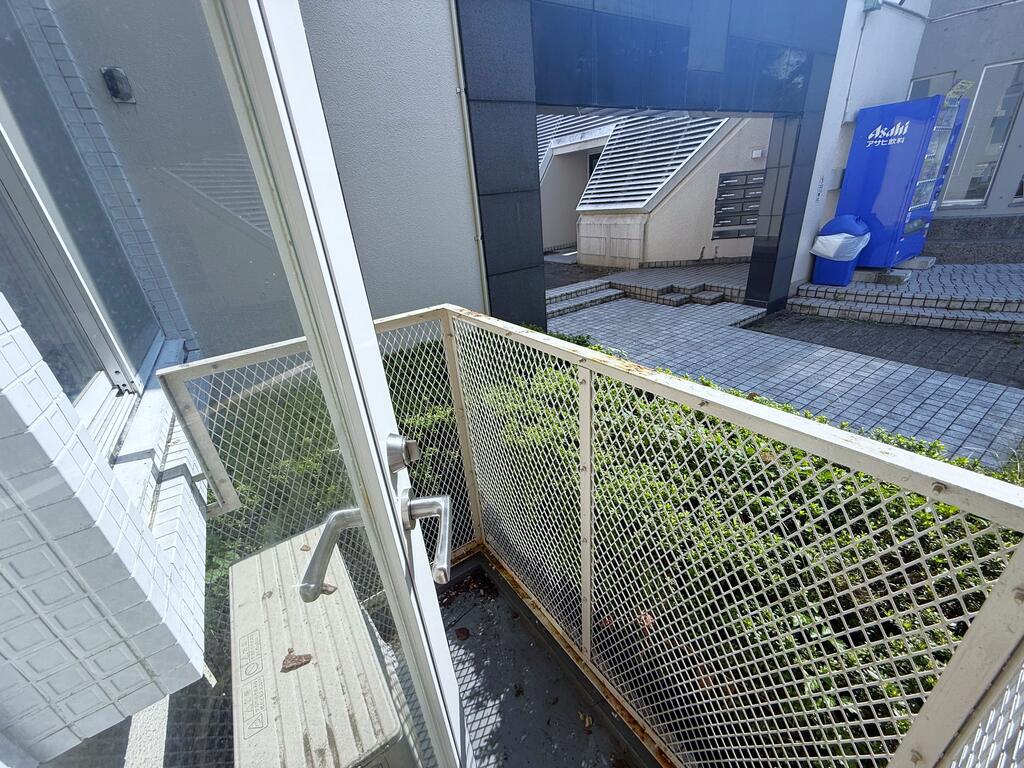ＪＲ中央線 高尾駅 徒歩5分 2階建 築36年の内装写真