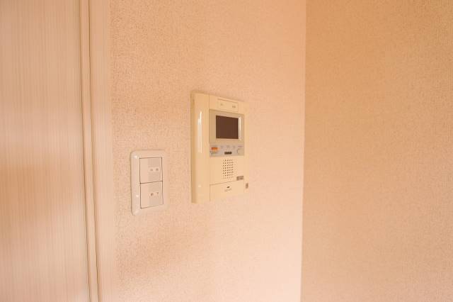 セキュリティ　オートロックつきで安心ですね