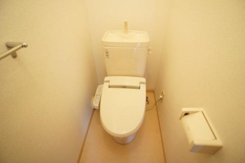 トイレ　図面と現状に相違がある場合には現状を優先