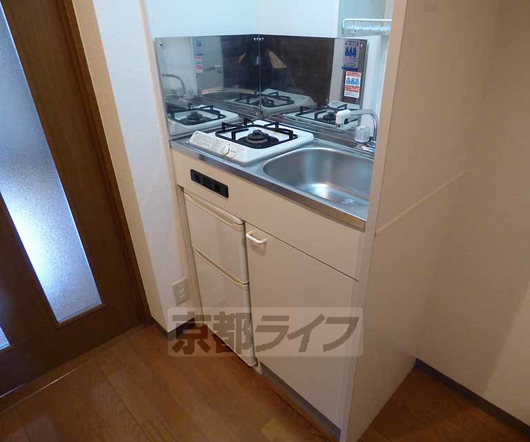 プレサンス京都四条烏丸のキッチン写真