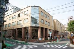 役所　千代田区役所麹町出張所（役所）まで449m